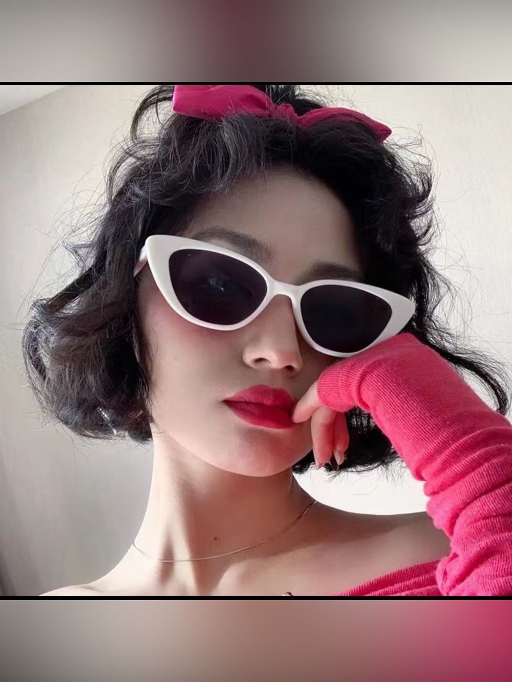 White Cat-Eye Sunglasses for Women - Sleek Retro Style